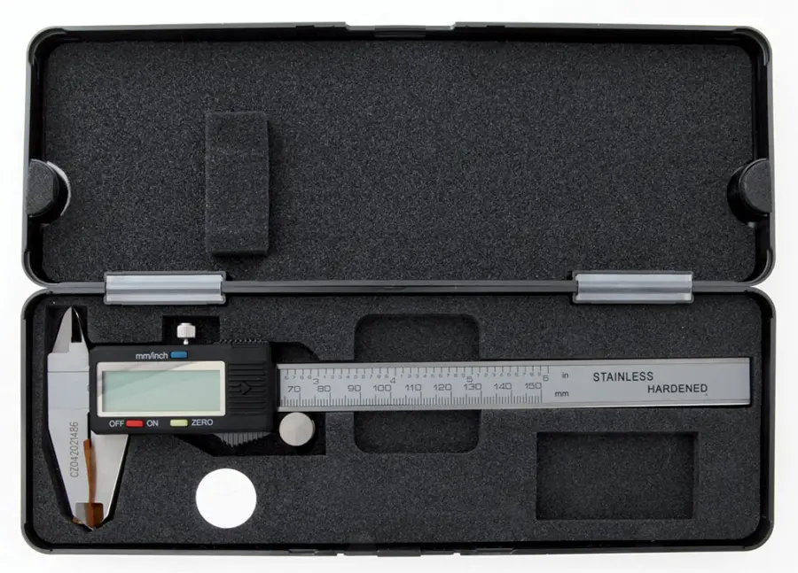 Měřítko posuvné digitální NO NAME 0.01 150/40